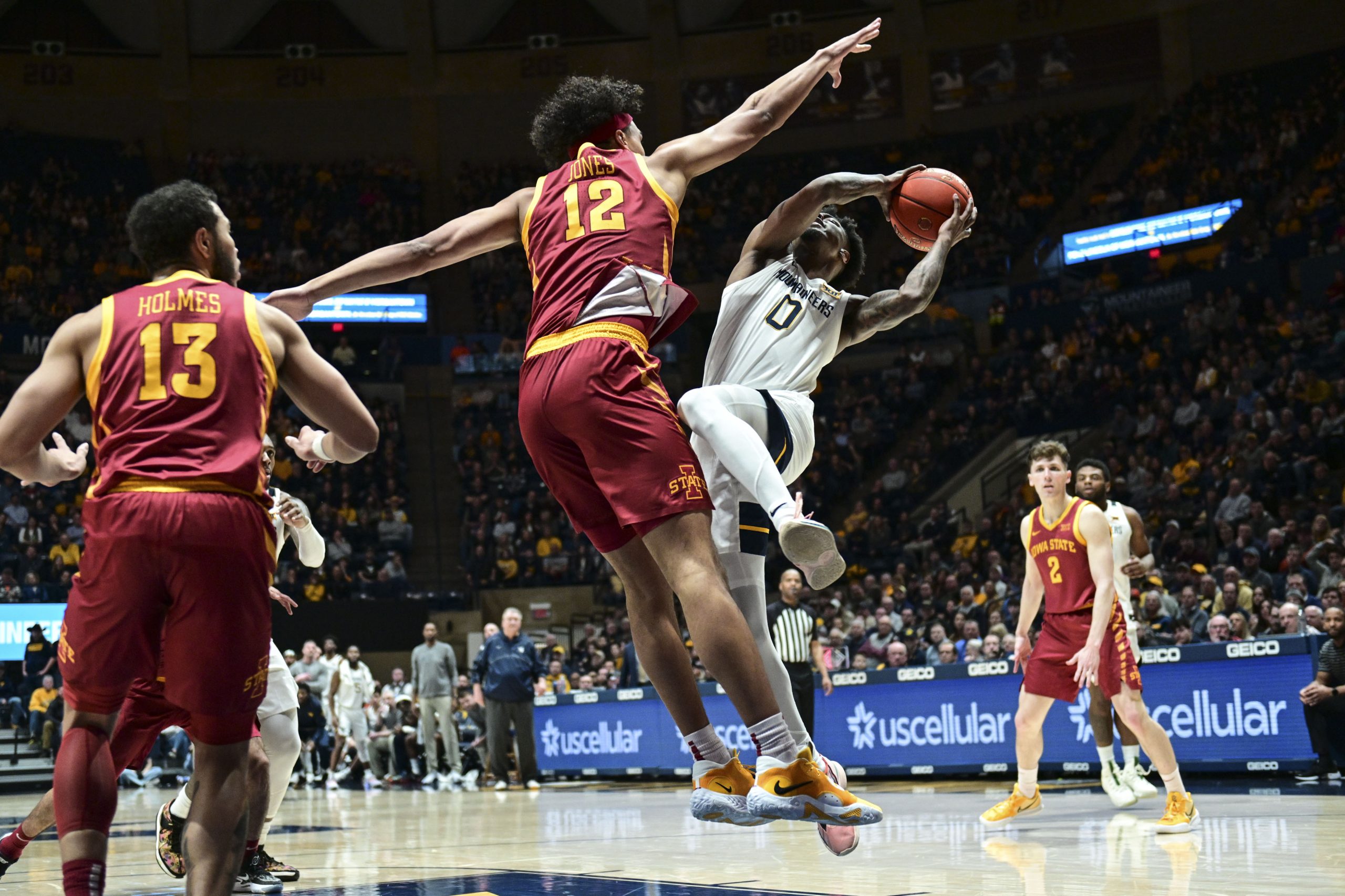 WVU begins to thrive while playing with its backs against the wall
